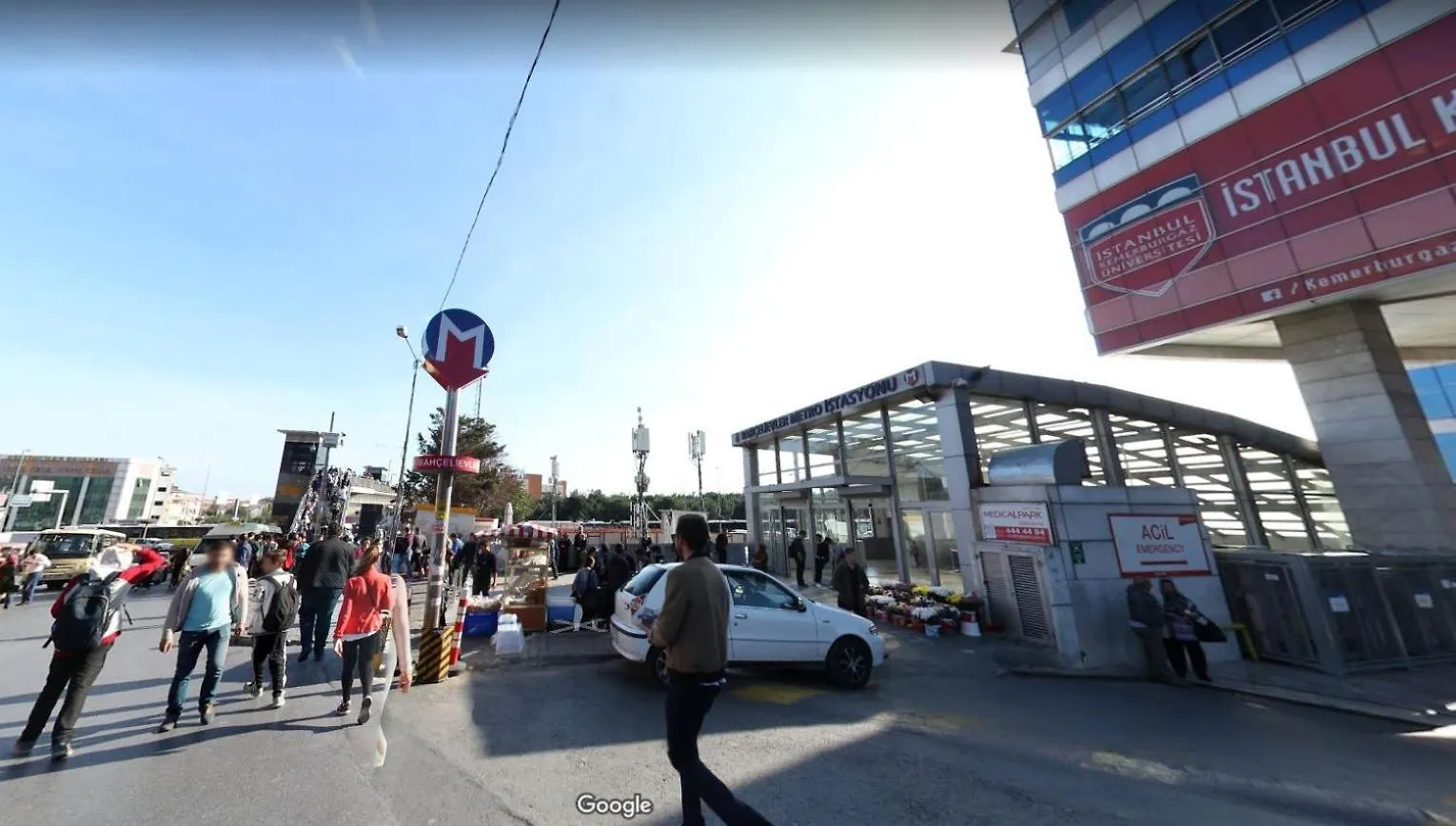 5 Minute Walking Distance Tram-Metro-Metrobus/1 Minute For City Park/10 Minute For Mall Istanbul Turkey